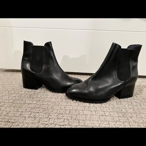 Seychelles Black Heeled Chelsea Boots